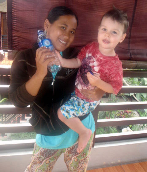 bali nanny Wiwin